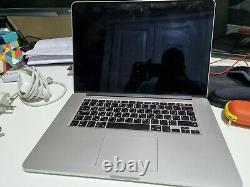 Apple Macbook Pro 15.4in Intel Core I7 2.2ghz 256 Go Ssd 16 Go Argent