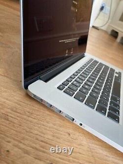 Apple Macbook Pro 15 Pouces MI 2014 2,2 Ghz 16 Go Ram 250 Go Ssd