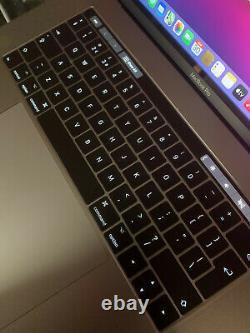 Apple Macbook Pro 2017 15,4 16 Go 1 To Barre Tactile. Boîte. Big Sur. Apple Refurb’d