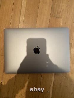 Apple Macbook Pro Space Grey 13-en 2020 M1 8 Go Mémoire 251 Go Stockage