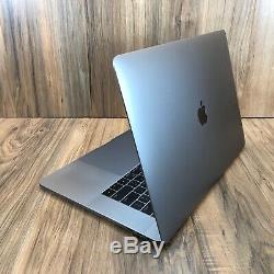 Espace Apple Macbook Pro 2017 Gris 15 Tactile Bar Ssd 512 Go 16 Go 2.9ghz Core I7