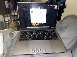 MacBook Pro 13 (256 Go, Intel Core i5 7e génération, 3,5 GHz, 16 Go) Gris (2017)