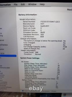 MacBook Pro Touch Bar 16 2019 i7 16 Go 512 SSD Gris sidéral 295 cycles