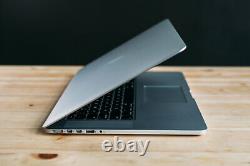 Macbook Pro 15 Pouces Ordinateur Portable / Quad Core I7 / 1 To Ssd! / Rétine / Garantie De 3 Ans