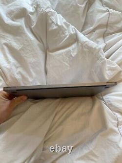 Macbook Pro 2,3 GHz Double-cœur Intel i5 mi-2017 16 Go de RAM 500 Go de stockage Flash