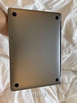 Macbook Pro 2,3 GHz Double-cœur Intel i5 mi-2017 16 Go de RAM 500 Go de stockage Flash