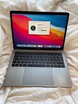 Macbook Pro 2,3 GHz Double-cœur Intel i5 mi-2017 16 Go de RAM 500 Go de stockage Flash