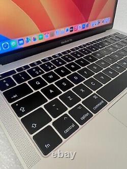 Ordinateur portable Apple MacBook Pro Retina i5 7e génération 13 Turbo 3,6 GHz 250 Go Achetez maintenant rapidement